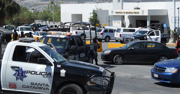 Apodaca y Santa Catarina son los más altos en certificar a sus policías