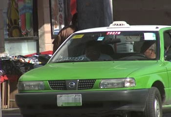 Pide la CROC retirar el cobro de la concesión de taxis en Nuevo León