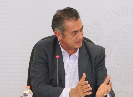 Jaime Rodríguez Calderón anunció que se reactivarán las becas