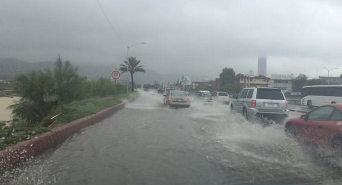 Las inundaciones son constantes durante las lluvias en Nuevo León
