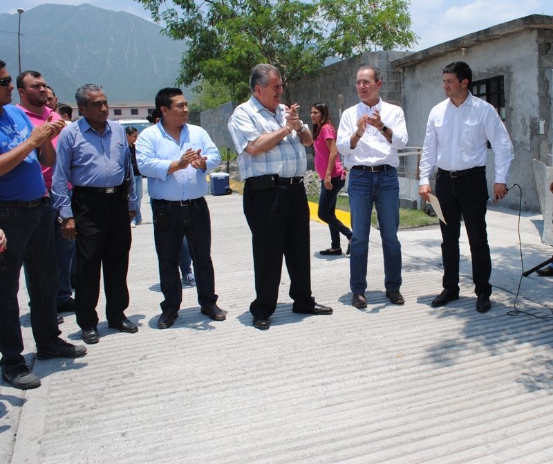 Inauguraron obras de pavimentación