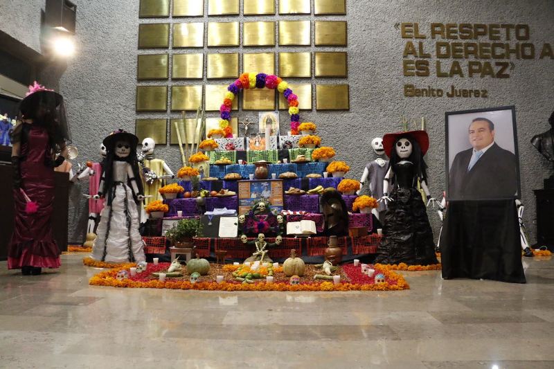 Montaron el altar de muertos en honor a Sergio Pérez